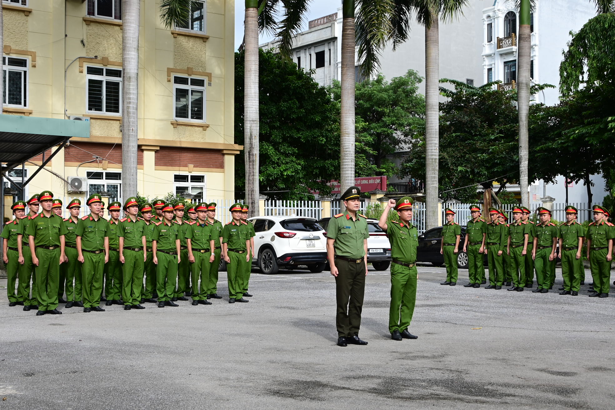 Công an quận Lê Chân: Nghiệm thu điều lệnh, huấn luyện quân sự, võ thuật năm 2023
